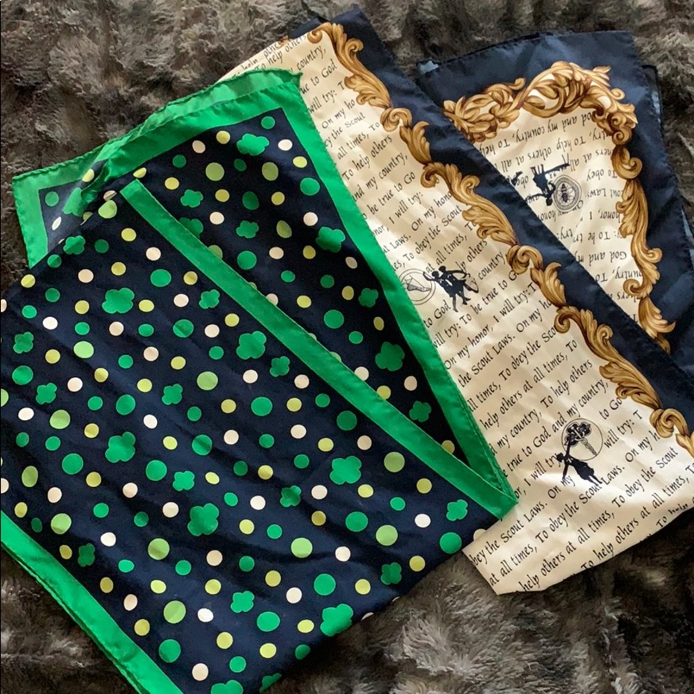 2 GirlScout Scarfs